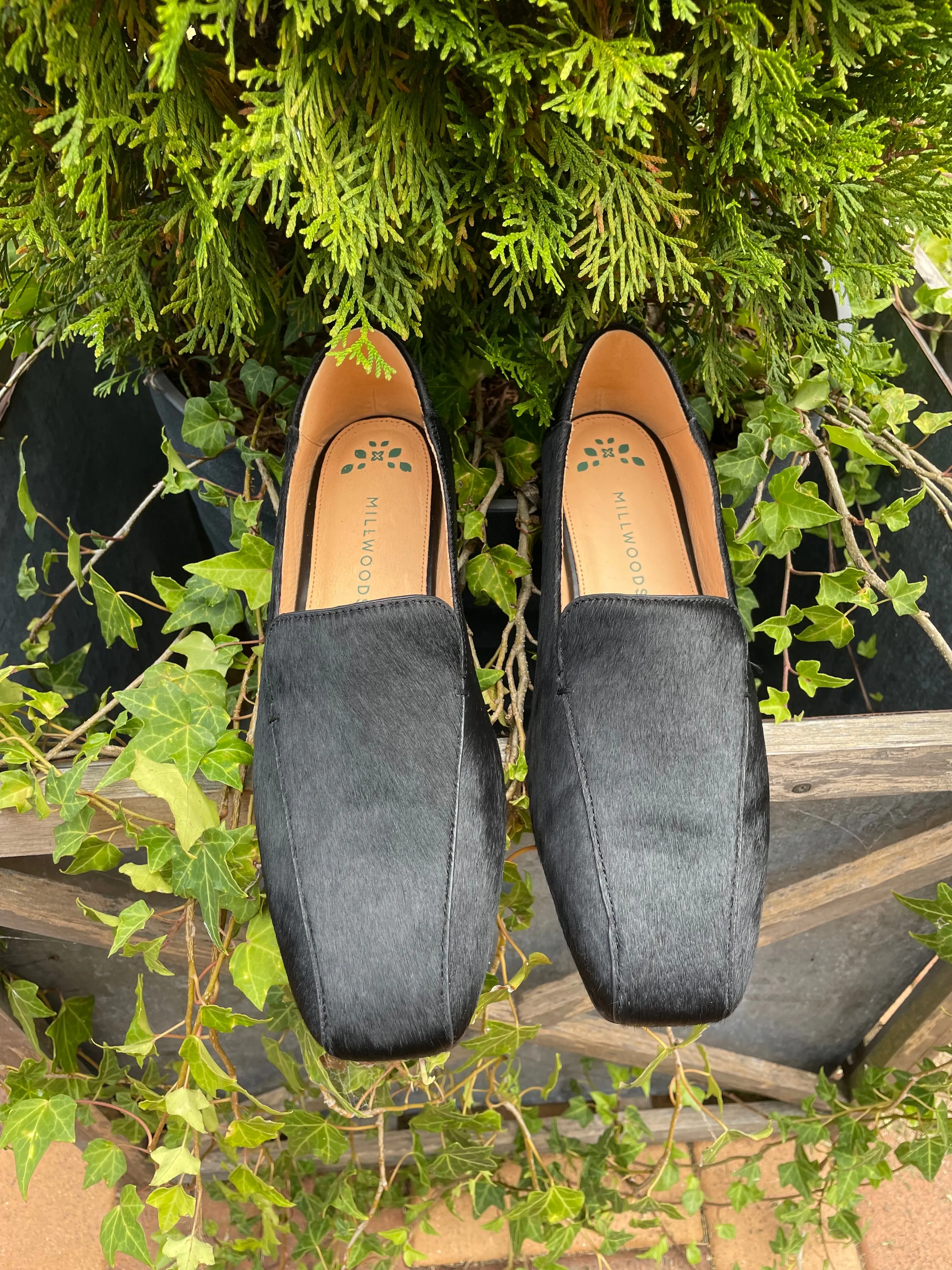 Aspen Slipper -  Black