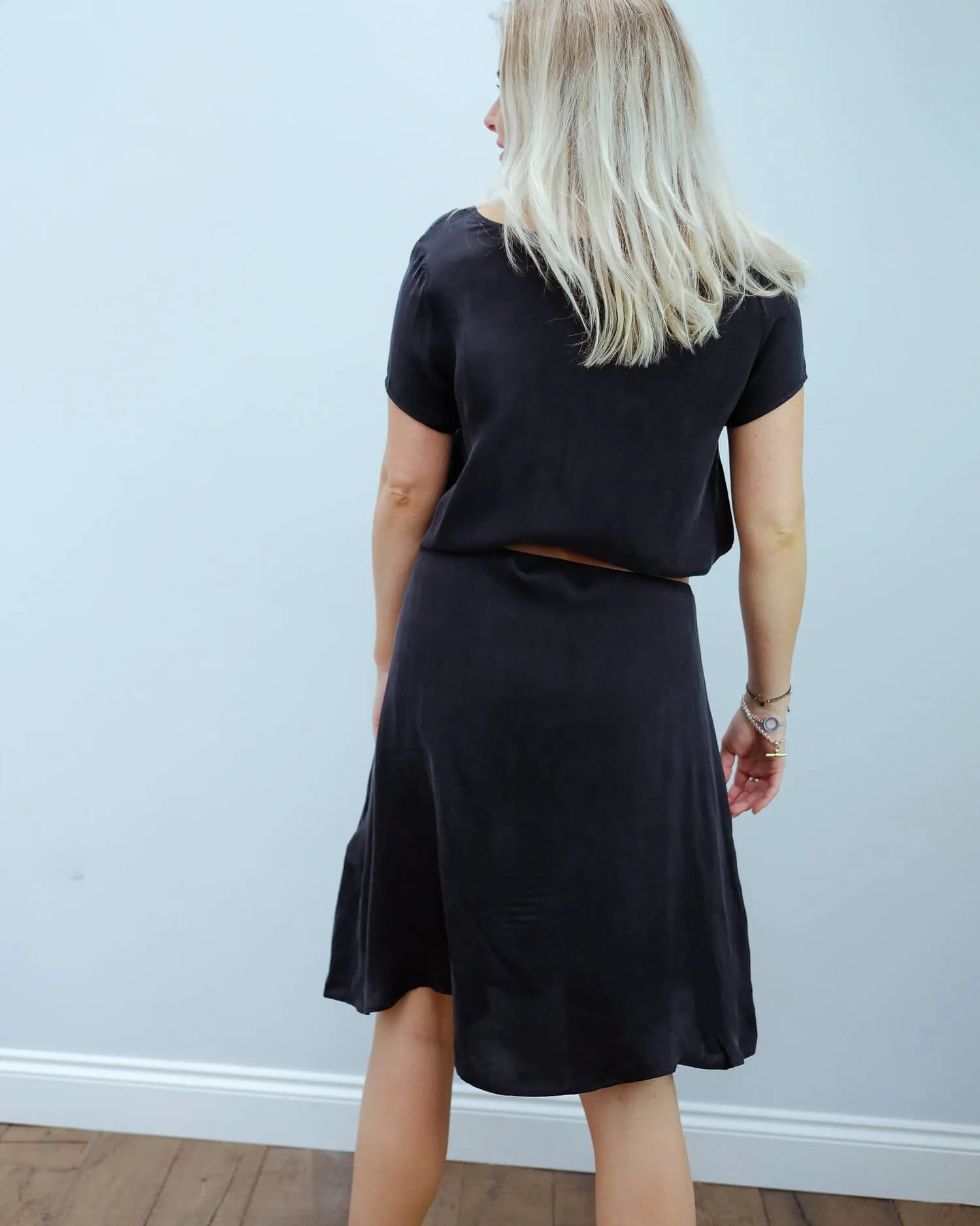 AV NONO15 SS dress in carbon
