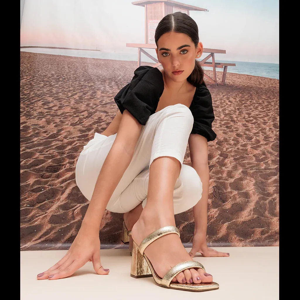 Farah Chunky Heel